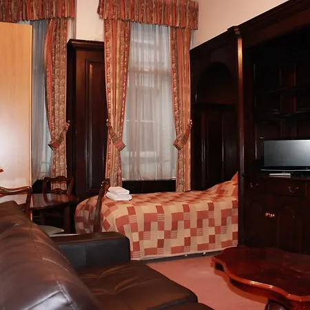 Kensingtoncourt Aparthotel-2